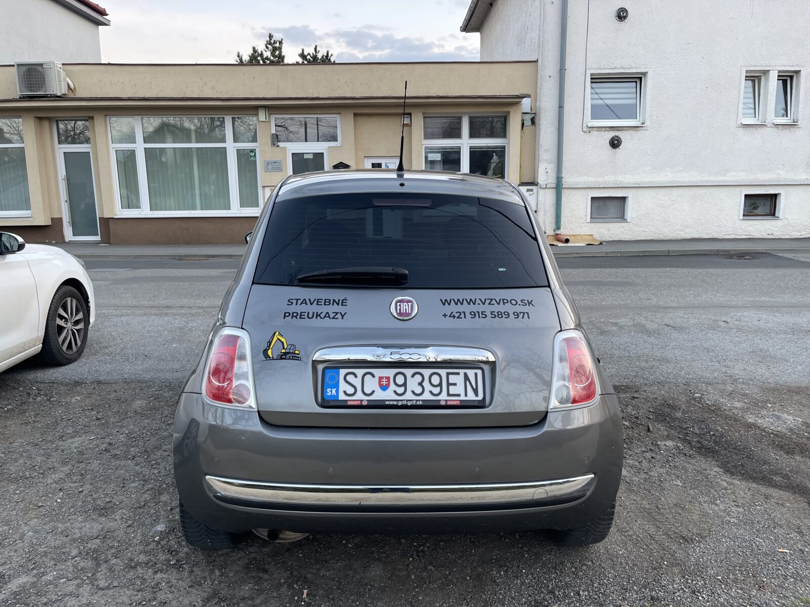 Bočné polepy na auto